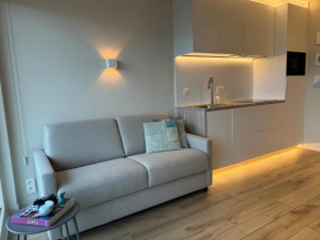 ZeeNest - Stijlvolle studio met terras nabij de zee